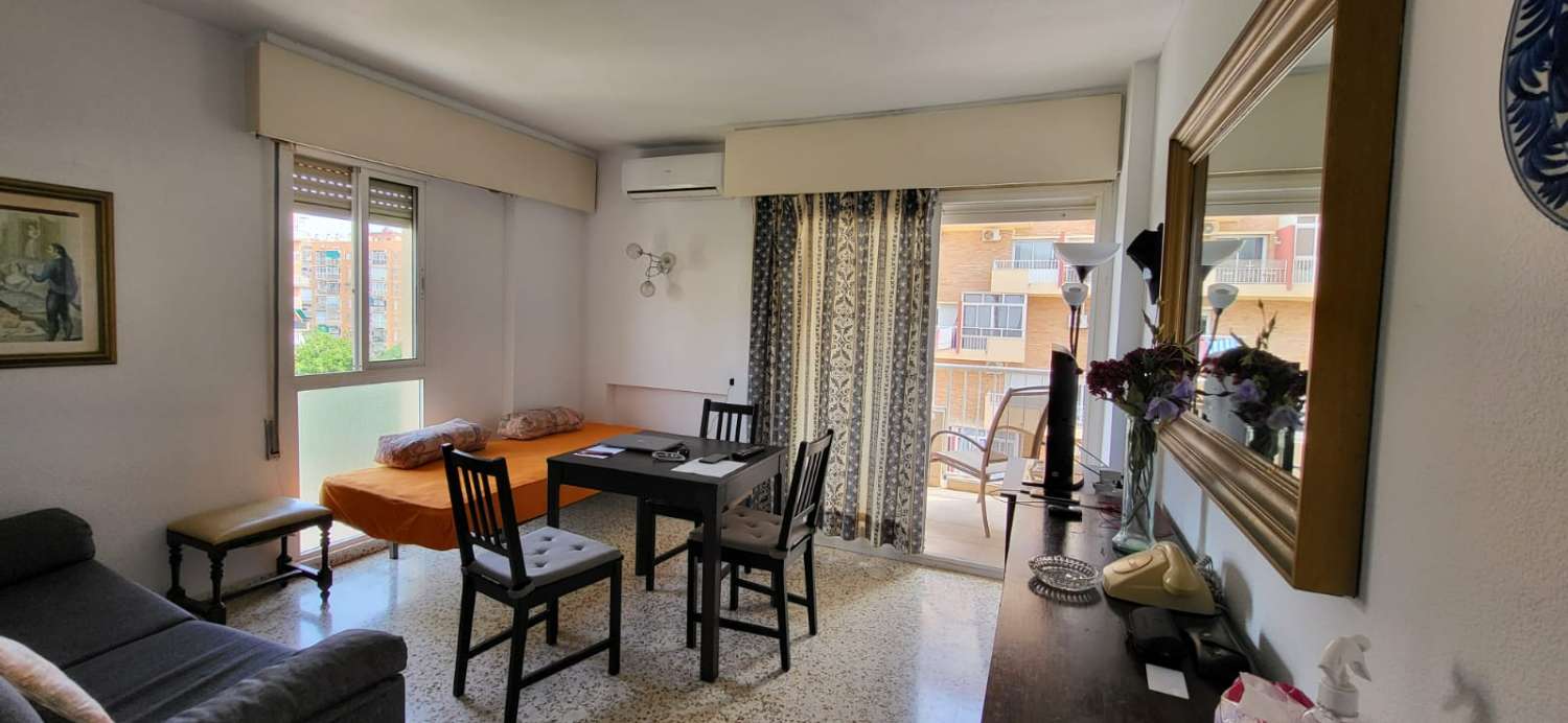 Flat for sale in Benalmádena