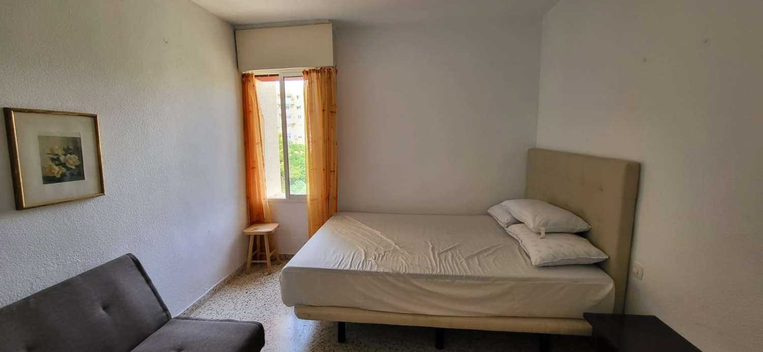 Flat for sale in Benalmádena