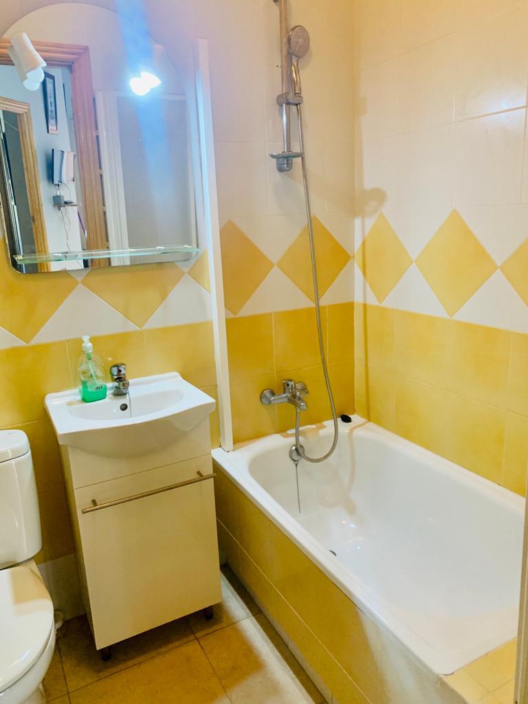 Flat for sale in Benalmádena
