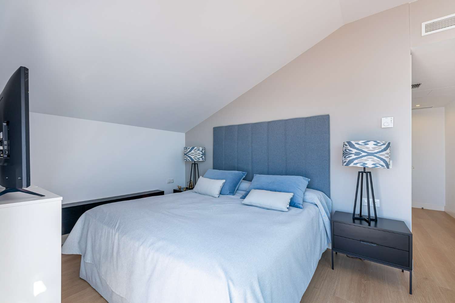 Villa in vendita a Benalmádena