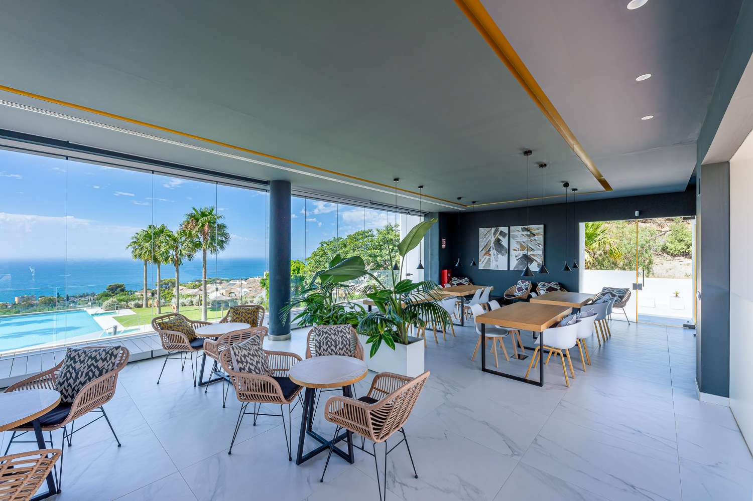 Villa in vendita a Benalmádena