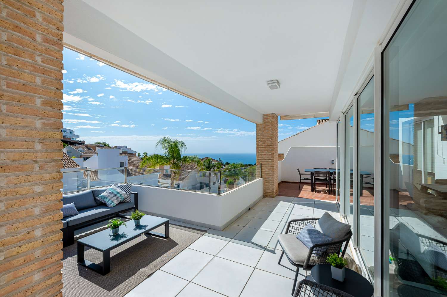 Villa in vendita a Benalmádena