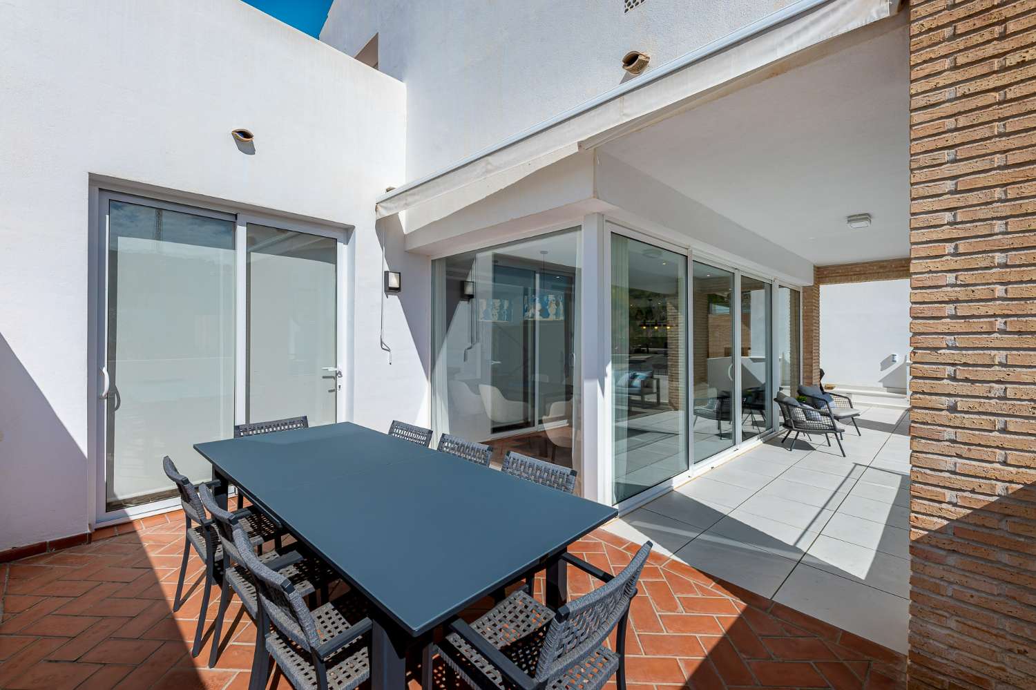 Villa in vendita a Benalmádena