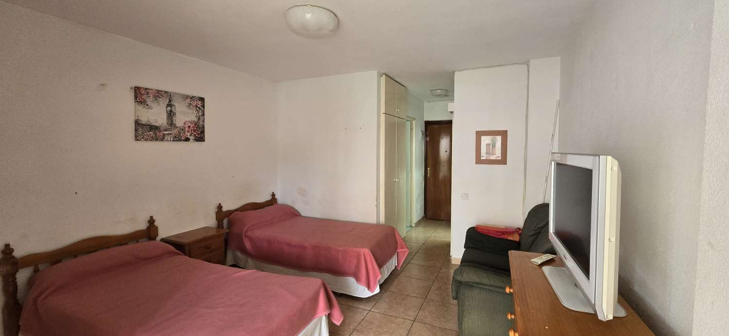 Studio Flat for sale in Benalmádena