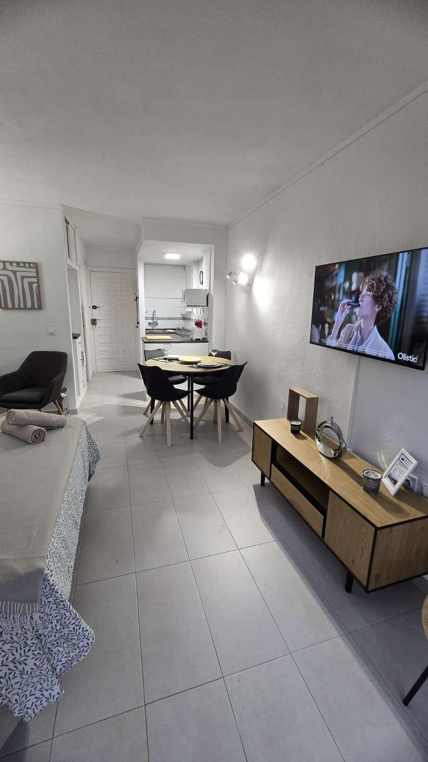 Studio Flat for sale in Benalmádena