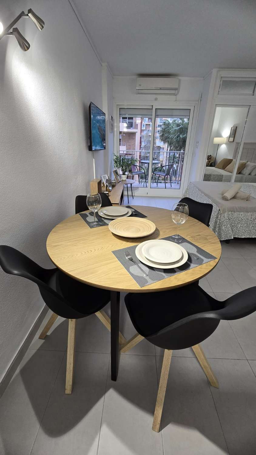 Studio Flat for sale in Benalmádena