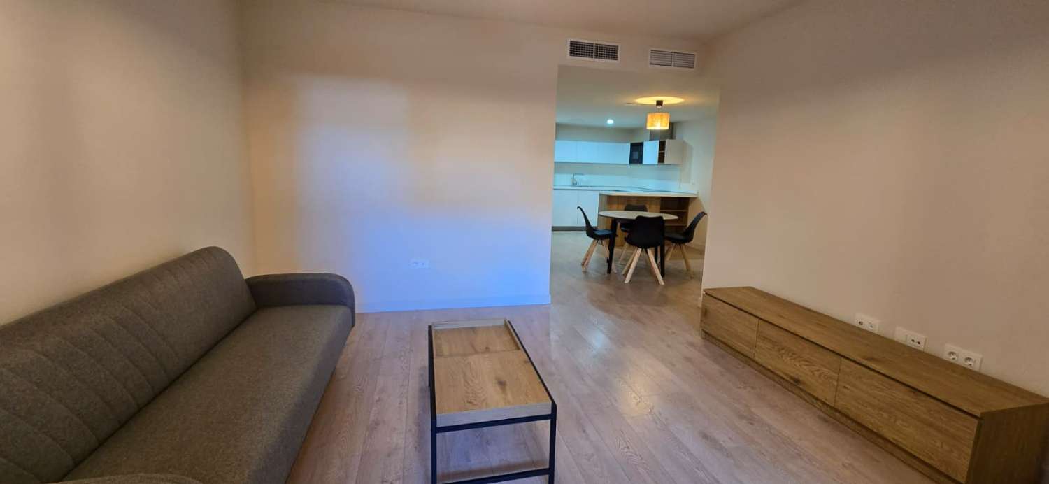 ALQUILER VIVIENDA A ESTRENAR EN URBANIZACIÓN MYRAMAR DOS