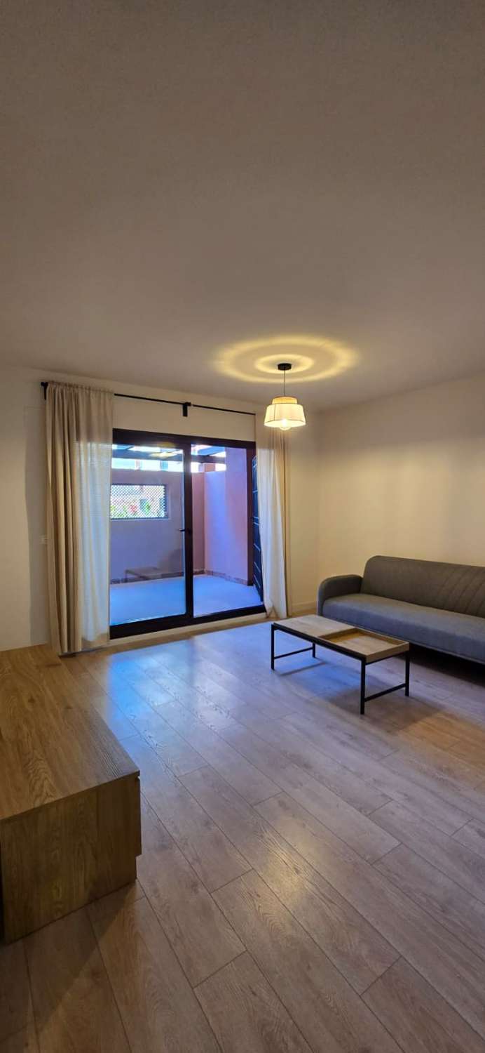 ALQUILER VIVIENDA A ESTRENAR EN URBANIZACIÓN MYRAMAR DOS