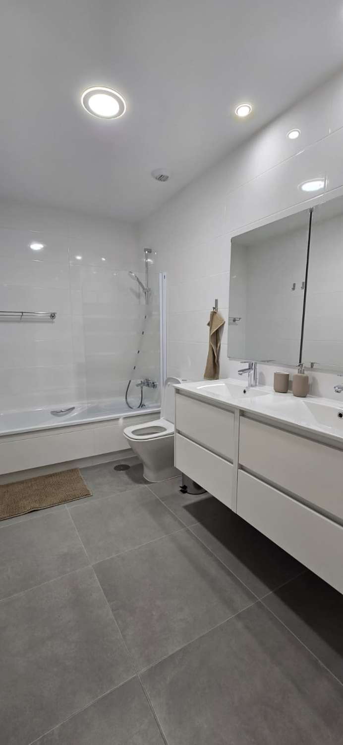 ALQUILER VIVIENDA A ESTRENAR EN URBANIZACIÓN MYRAMAR DOS