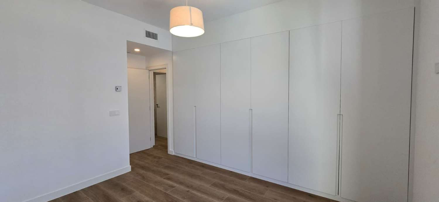 PISO  A ESTRENAR EN LOS ÁLAMOS, TORREMOLINOS