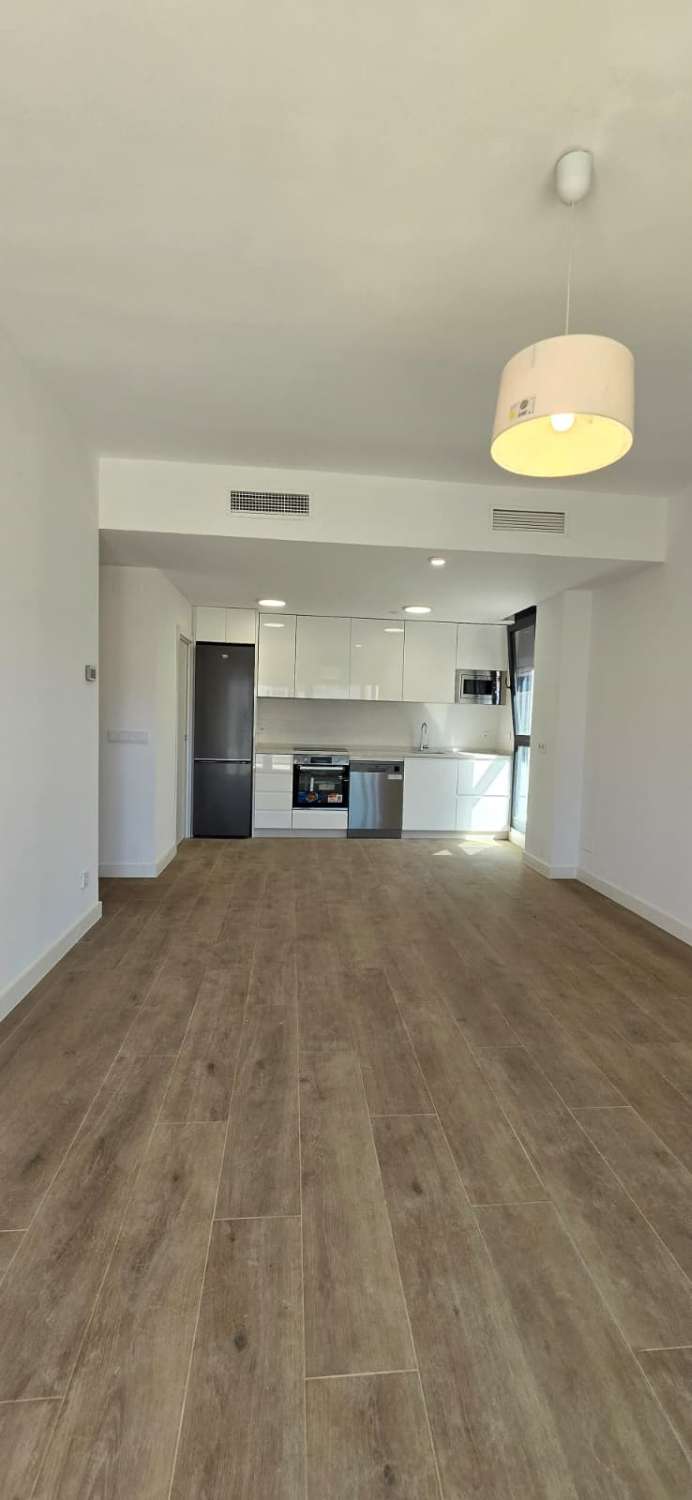 PISO  A ESTRENAR EN LOS ÁLAMOS, TORREMOLINOS