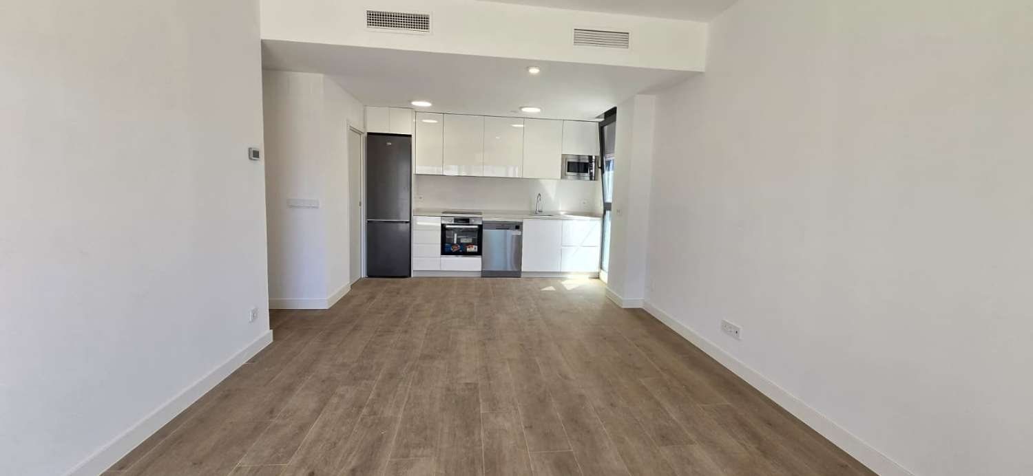 PISO  A ESTRENAR EN LOS ÁLAMOS, TORREMOLINOS