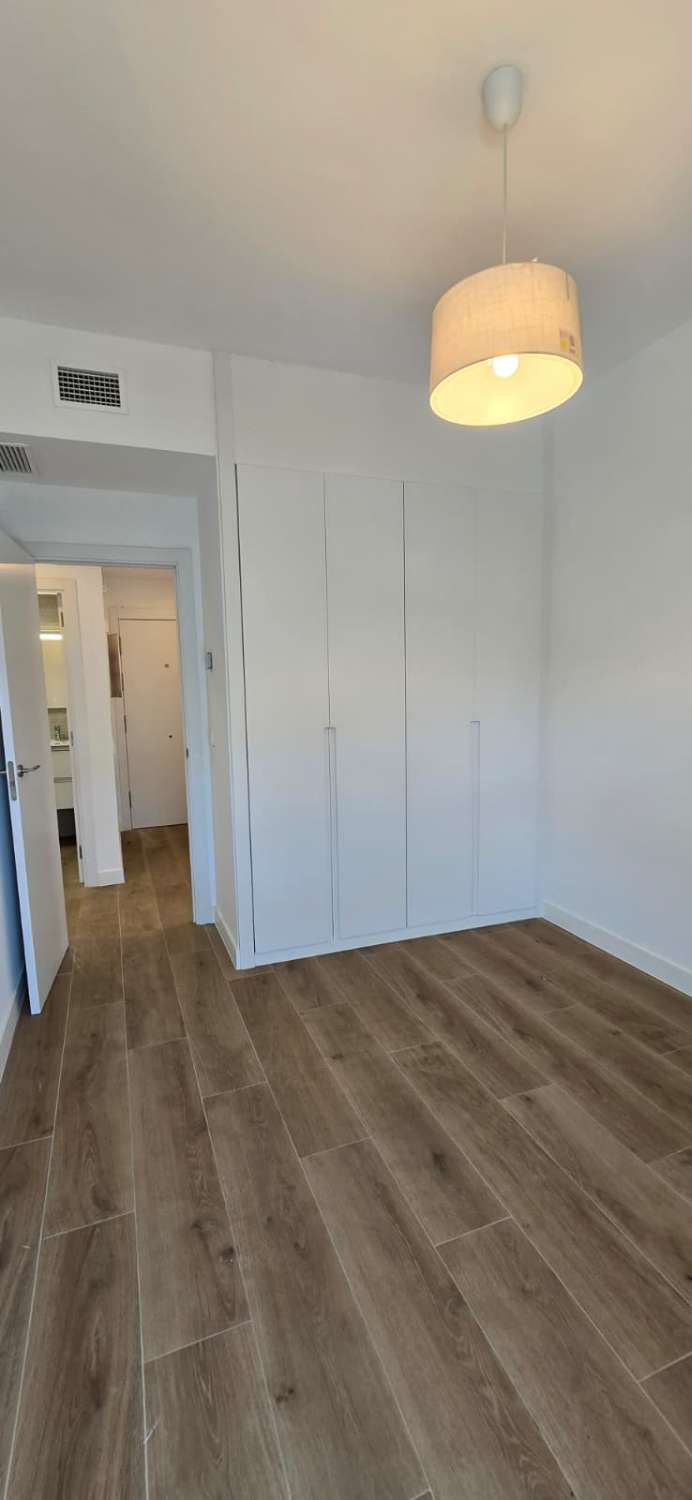 PISO  A ESTRENAR EN LOS ÁLAMOS, TORREMOLINOS