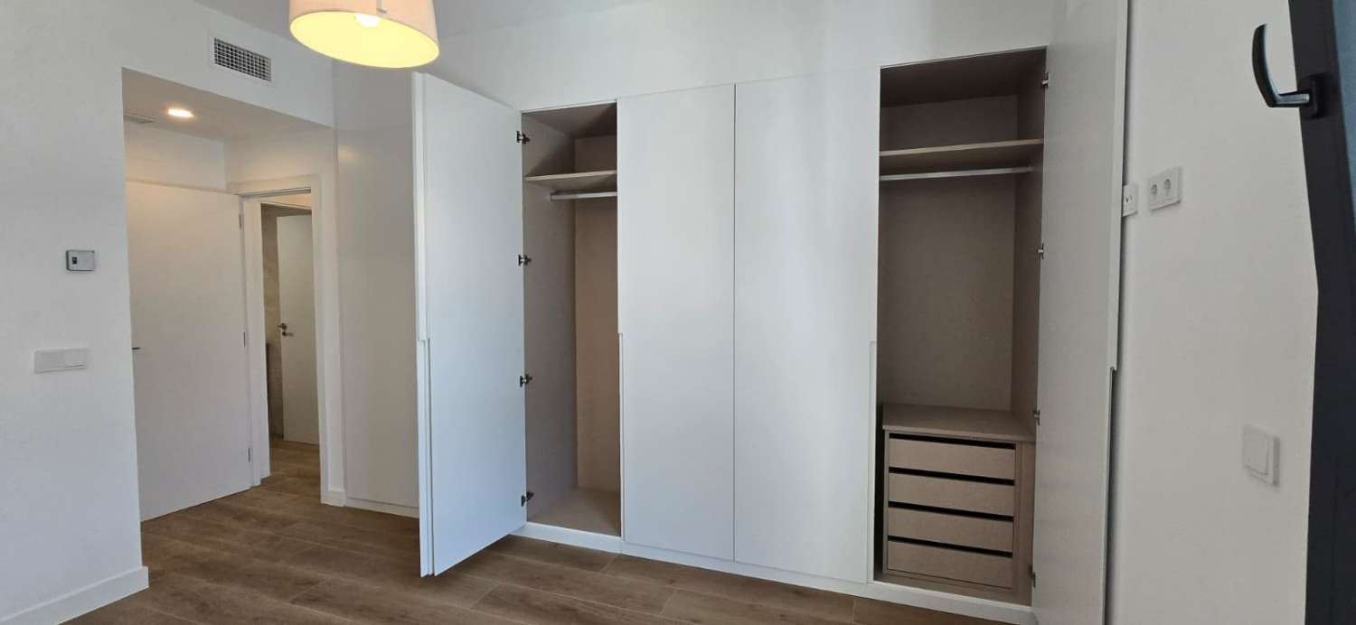 PISO  A ESTRENAR EN LOS ÁLAMOS, TORREMOLINOS