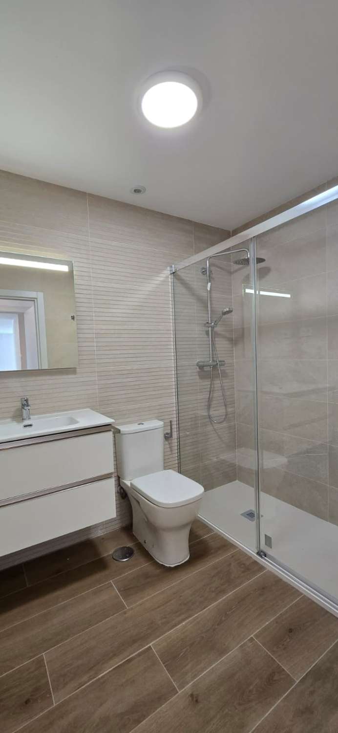 PISO  A ESTRENAR EN LOS ÁLAMOS, TORREMOLINOS