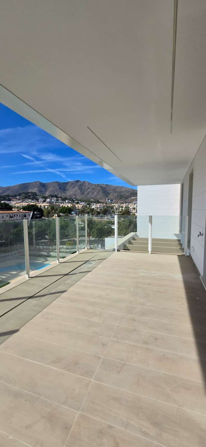 PISO  A ESTRENAR EN LOS ÁLAMOS, TORREMOLINOS