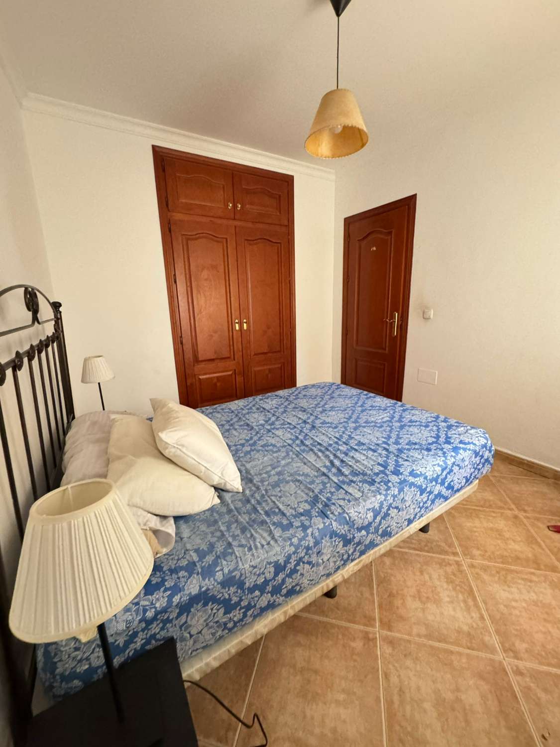 ALQUILER LARGA TEMPORADA DE PISO DOS DORMITORIOS