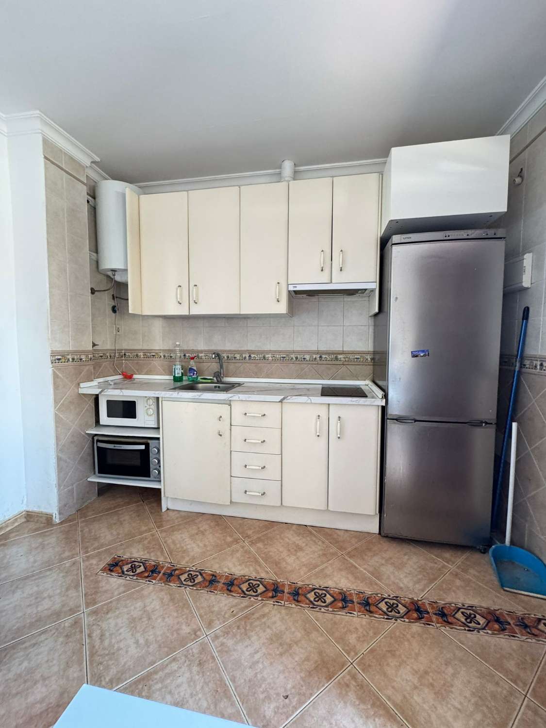 ALQUILER LARGA TEMPORADA DE PISO DOS DORMITORIOS